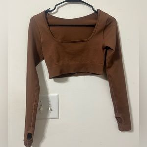 Boutique Women's brown Pullover Stretch Long Sleeve Crop Top Size small